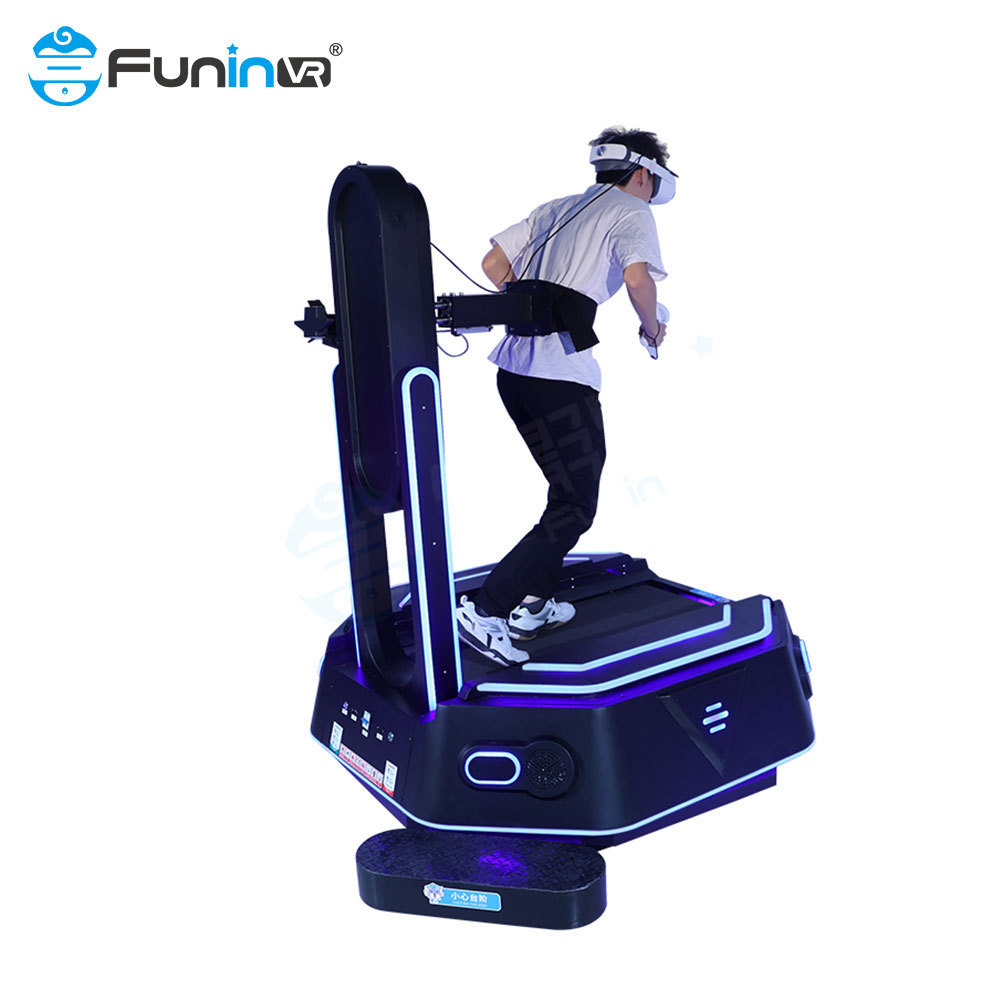 Hot sale amusement park Virtual Reality Shooting Walker Treadmill Simulator VR Walker