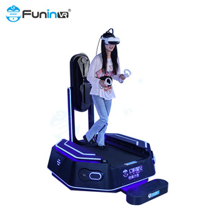 Hot sale amusement park Virtual Reality Shooting Walker Treadmill Simulator VR Walker