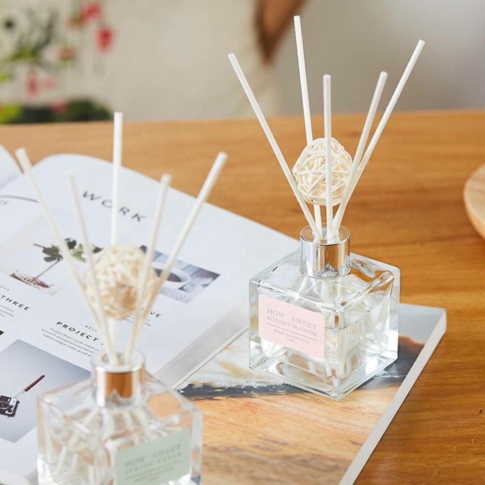 70 ml Eco-friendly Glass Bottle Aroma Scented Essential Oil Reed Diffusers with Rattan Sticks