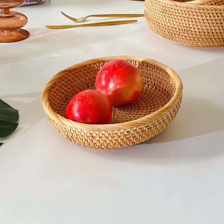 Wholesale Vietnamese Rattan Fruit Plate Home Fruit Plate Creative Fruit Basket Snacks Candy Bread Storage Basket