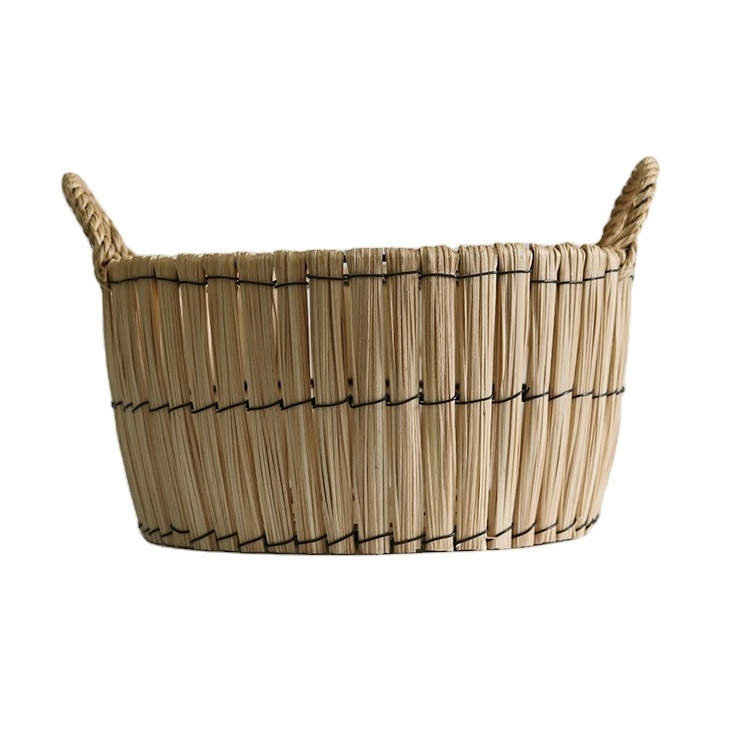 Cheap Large Round Iron Rattan Wicker Gift Hamper Storage Basket for Home Woven Shallow Storage Basket Desktop Storage Basket