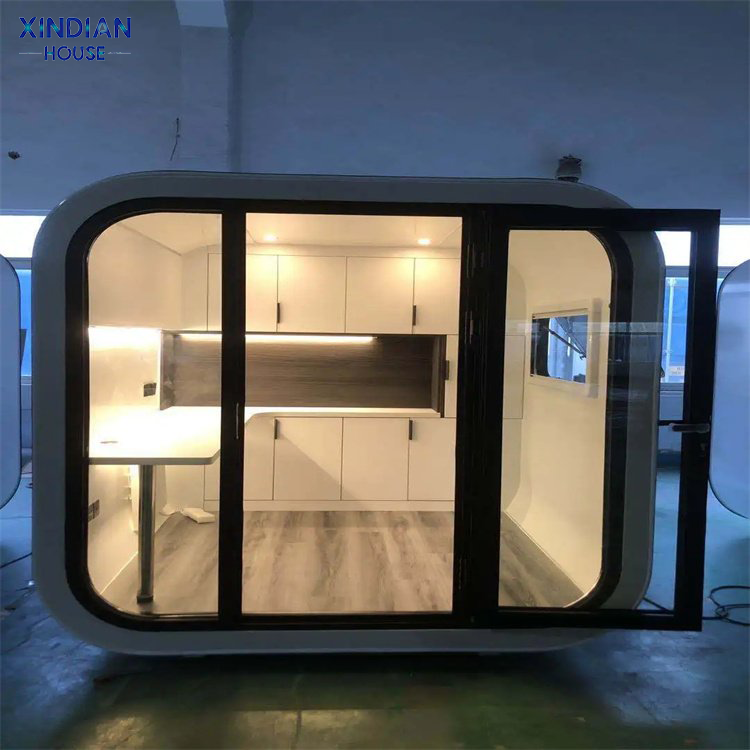 20/40ft Prefab Cabin Houses Garden Living Container Homes Apple Cabin Capsule Portable Cabin Bungalow With Nice Price