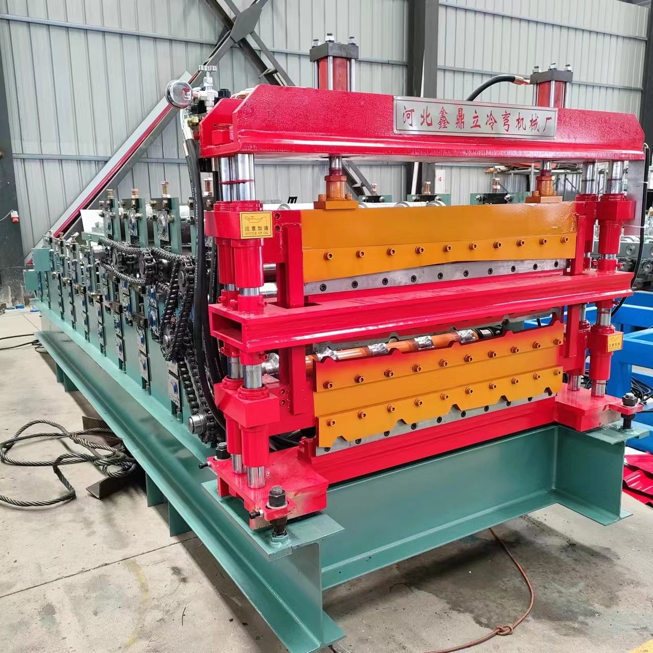 Triple layer roofing sheet cold roll forming machine manufacturer