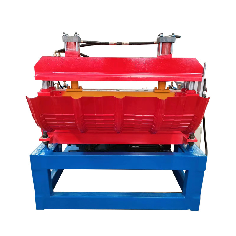 Automatic roof sheet crimping roll forming machine