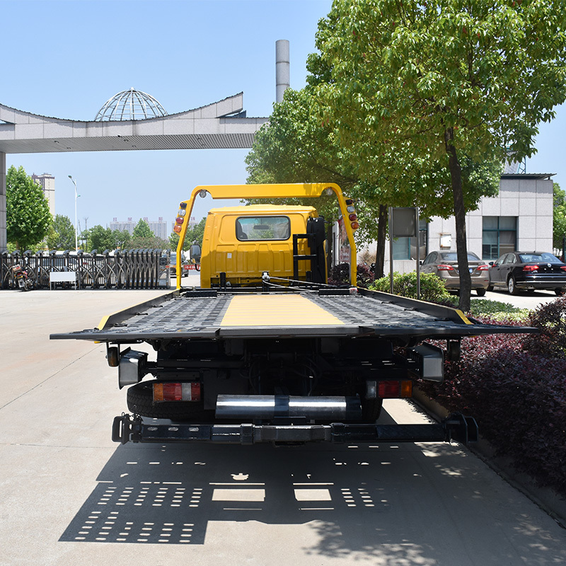 5 ton flatbed trailer wrecker truck  tow truck