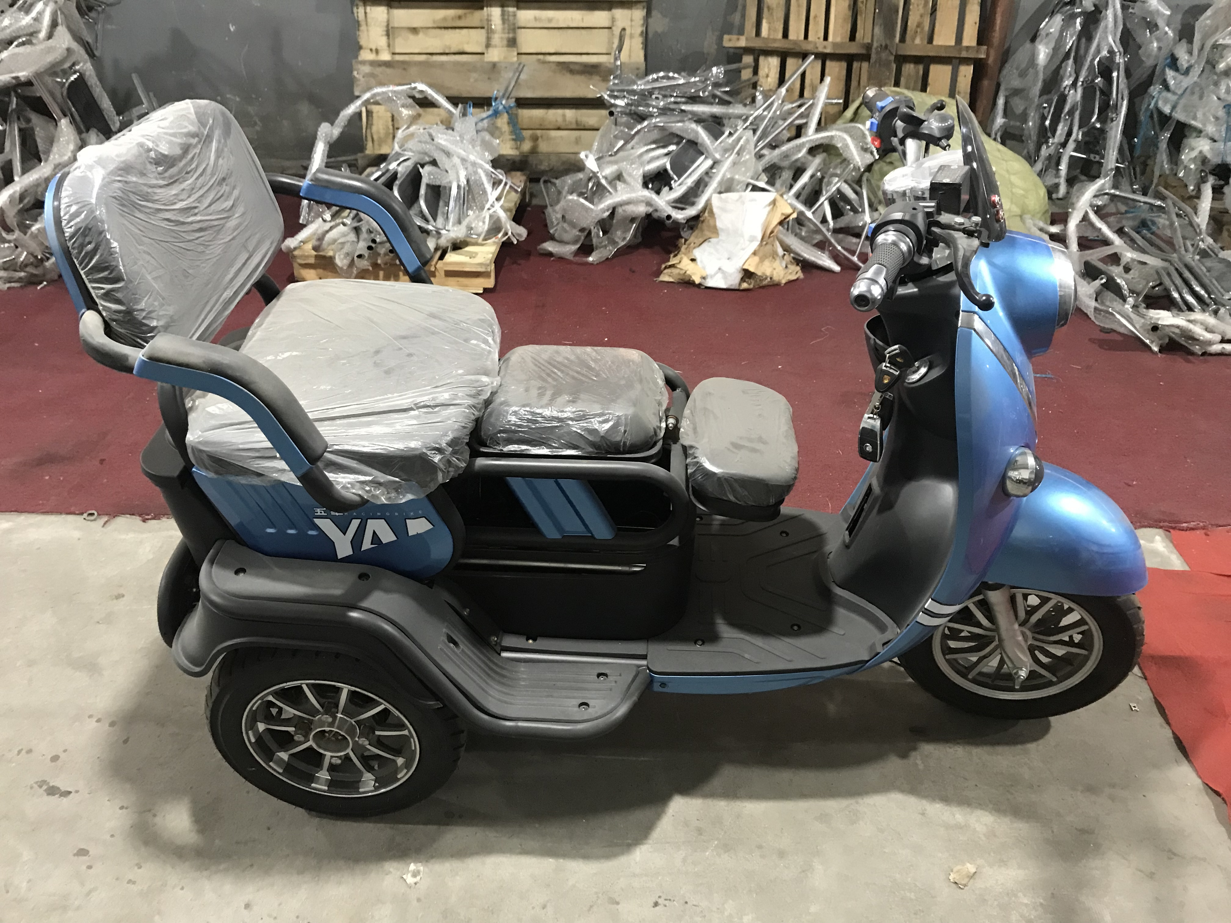 Brushless logo can be customized cheap outdoor elderly motorcycle 3 wheel electric tricycles 3 wheel electric mobility scooter