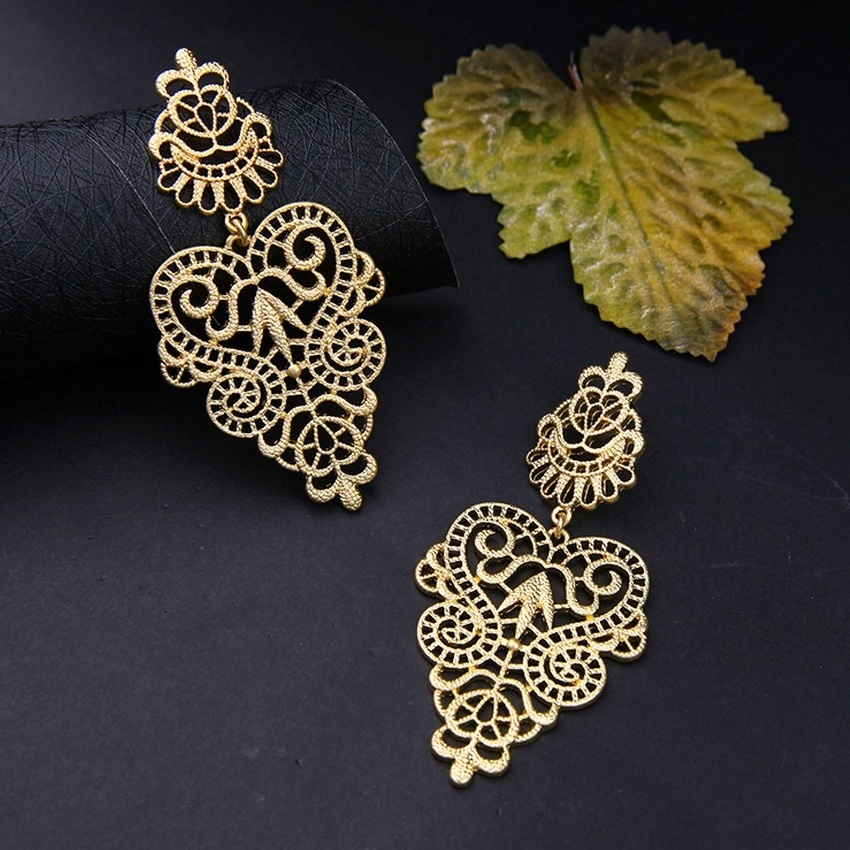 Saudi gold wedding earring jewelry 18k gold plated Hollow exaggerated earrings for women's