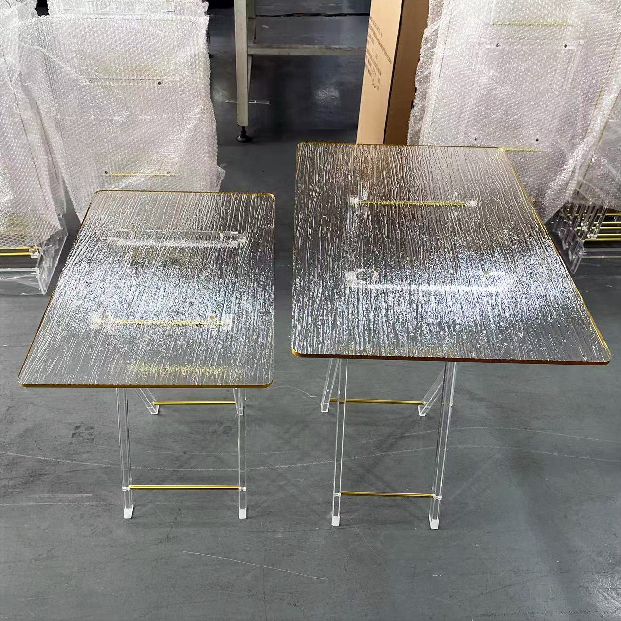 Factory wholesales New Model Acrylic folding table with gold edge transparent folding table