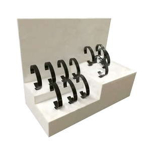 OEM Custom Acrylic Counter C Ring Watch Display Stand