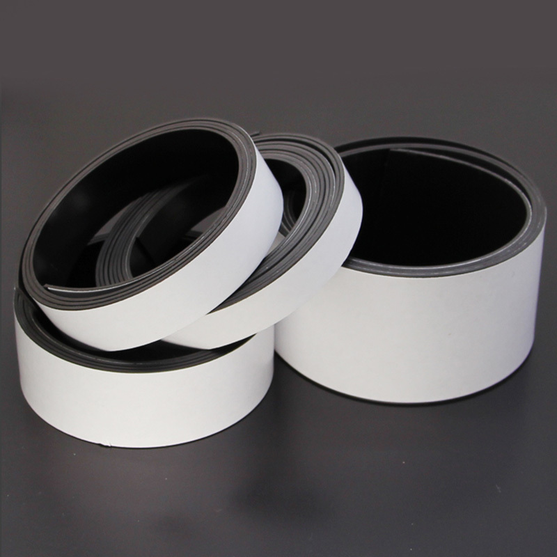 2023 China Supplier new style magnetic rubber seal magnet strip