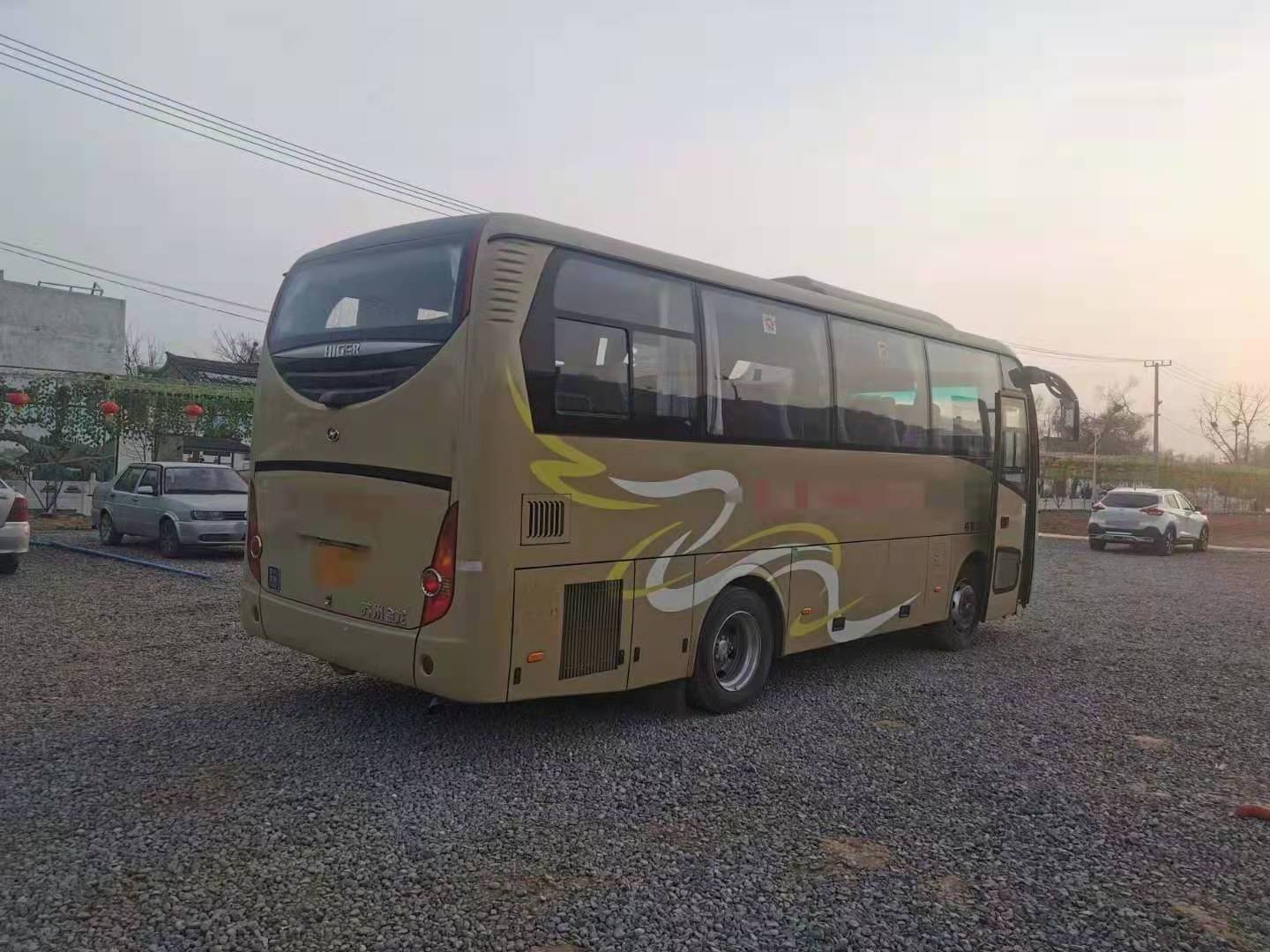 2017 Year HIGER 30 Seats KLQ6755KQE51 Used Bus for export sale with low price