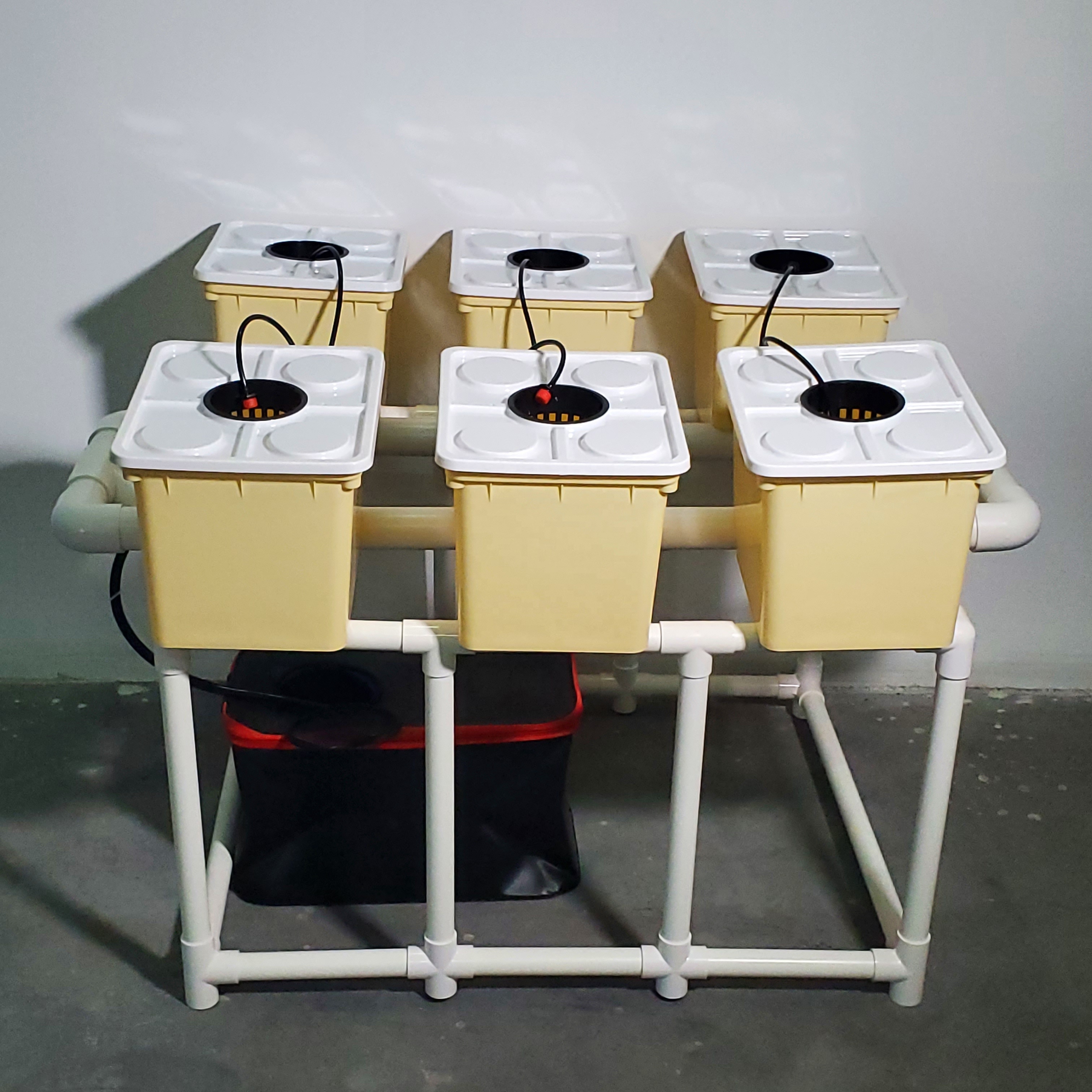 Agriculture hydroponics system plastic dutch bucket for pepper bato bucket used in greenhouses