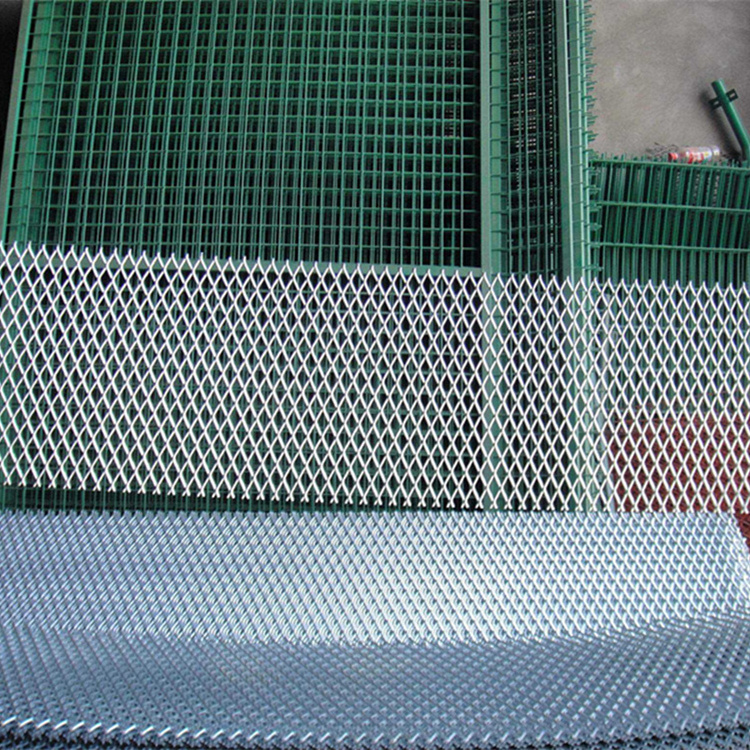 Galvanized iron plate expanded metal mesh hot galvanized expanded mesh good quality is a steel sheet product