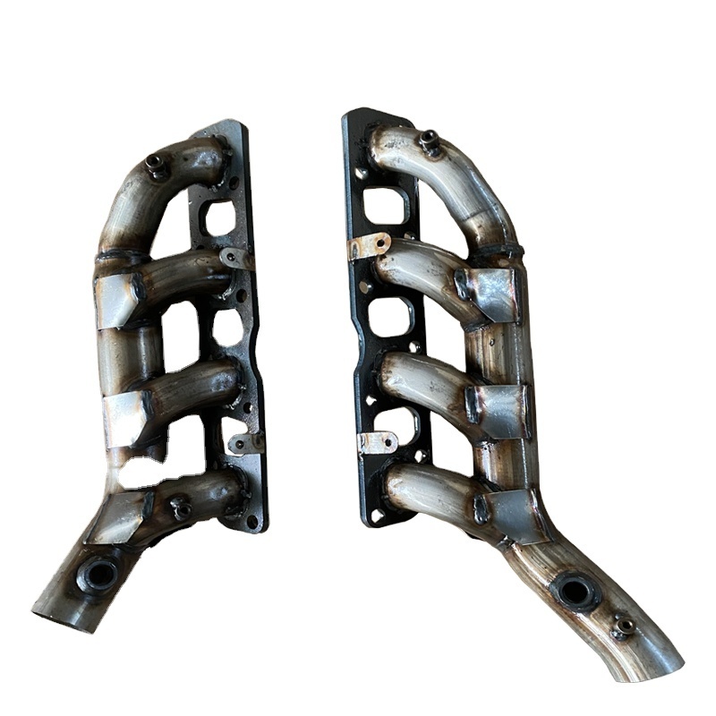 Exhaust manifold header