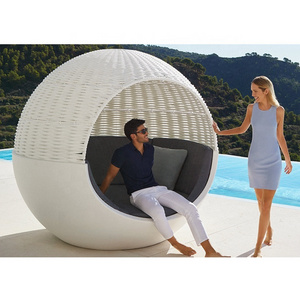 High quality wholesale egg sunbed wicker outdoor daybed nest canopy daybed beach lounge daybed swimming pool furniture