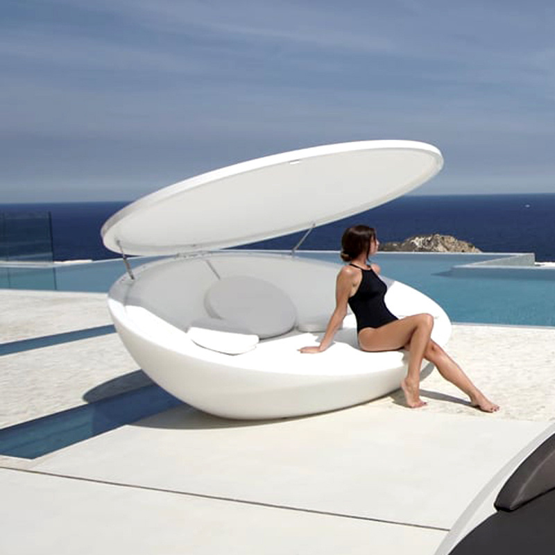 PE Sun Daybed Plastic Chaise Lounge Outdoor Sun Lounger Beach Plastic Swimming Pool Sunbed