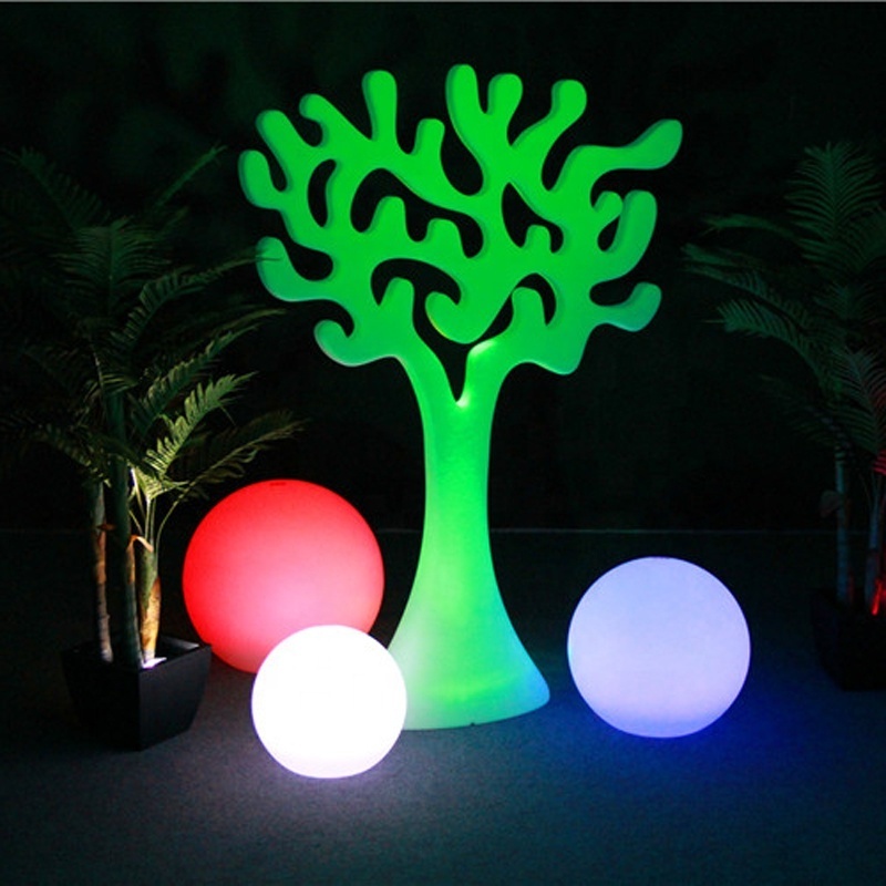 Hot Selling illuminated christmas LED tree Outdoor Decorative Events Tree indoor Lit PE Tree For Garden