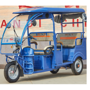 China Electric Tricycle Motorcycle Tuk Tuk Moto Taxi 3 Wheels Electric Tricycle Three Wheeler Auto Rickshaw