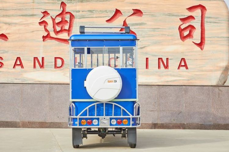 Factory Sale 3-Wheel Enclosed Electric Tricycle With Steel Roof Adult Passenger Transport Scooter without Door