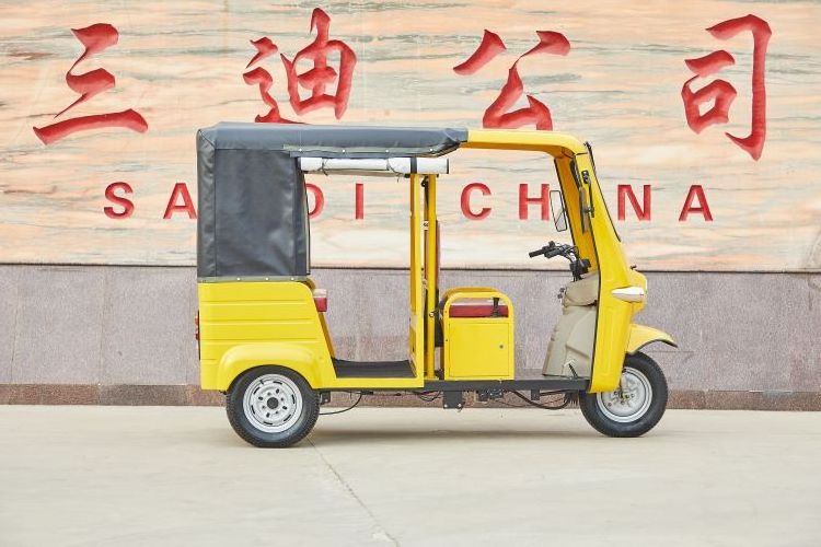 Taxi Tuk Tuk Bajaj Auto Rickshaw 3 Wheel Gasoline Electric Hybrid for Daily Life 4000W