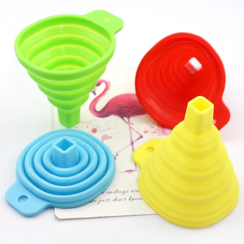 049 Mini Foldable Funnel Silicone Collapsible Funnel Folding Portable Funnels Be Hung Household Liquid Dispensing Kitchen Tools