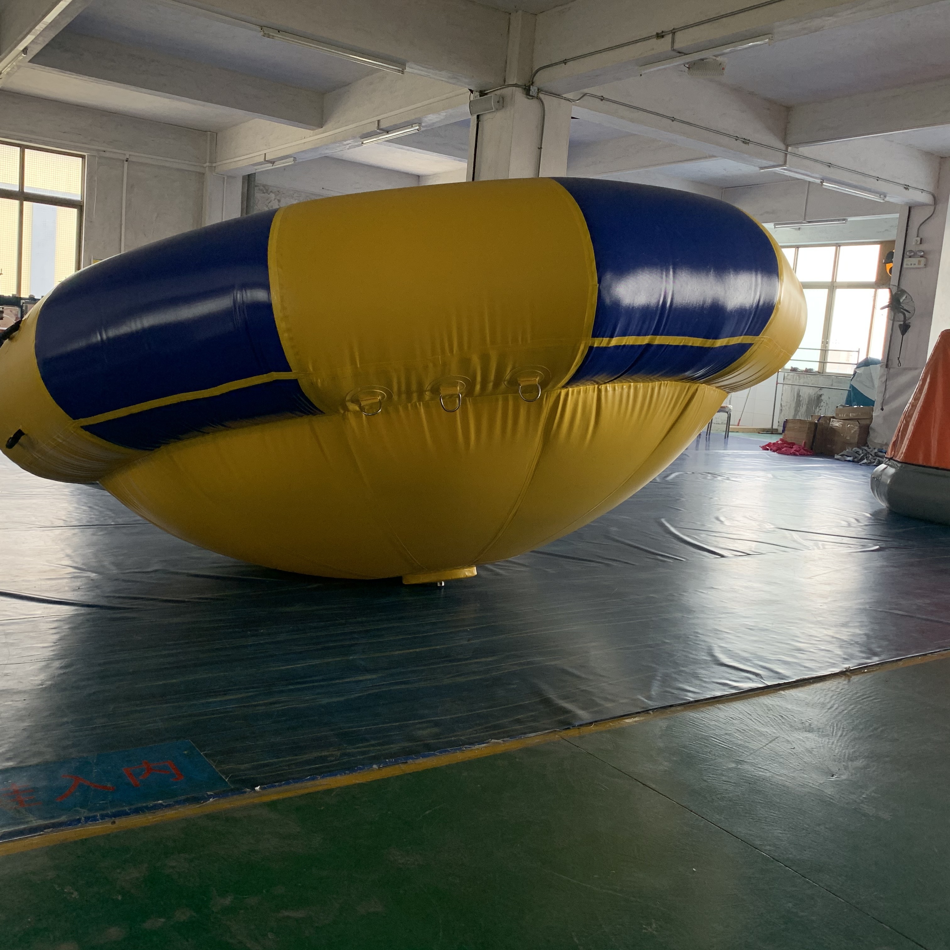 Spinning Towable Tube Inflatable Water Disco Flying Boat For Sale