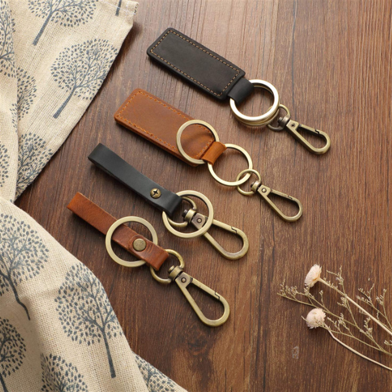 Lilangda Custom Logo Leather Valet Keychain Pendant Leather Key Chain with Belt Loop Clip for Keys Faux Leather Key Fob