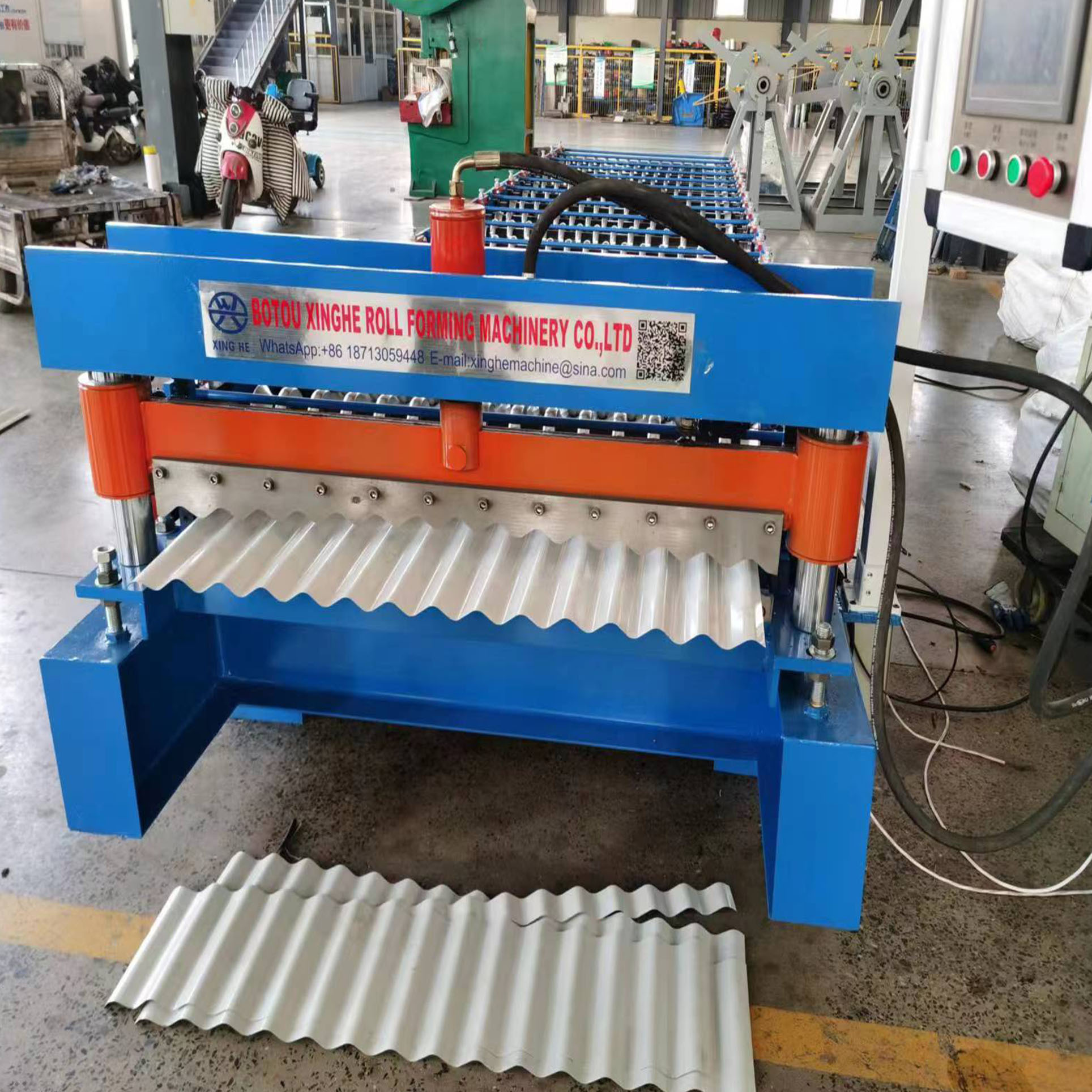 High speed Metal Corrugating Iron Sheets roof panel Roll Forming Making Machine Cold Galvanizing Line