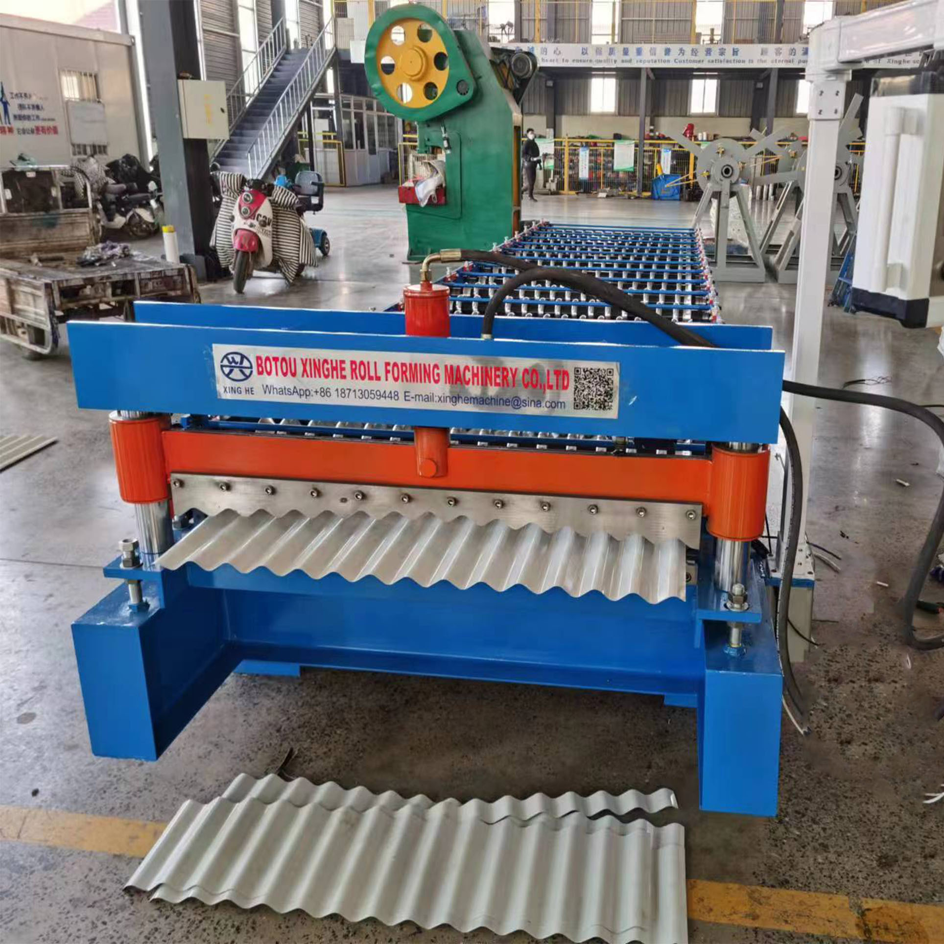 High speed Metal Corrugating Iron Sheets roof panel Roll Forming Making Machine Cold Galvanizing Line