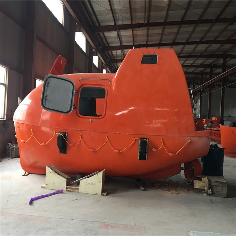 SOLAS Fire-proof Enclosed Gravity Luffing Arm Lifeboat