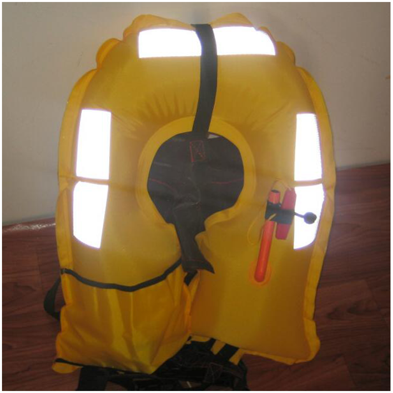 Automatic inflatable life jacket vest Personal flotation device with CO2 cylinder for boating