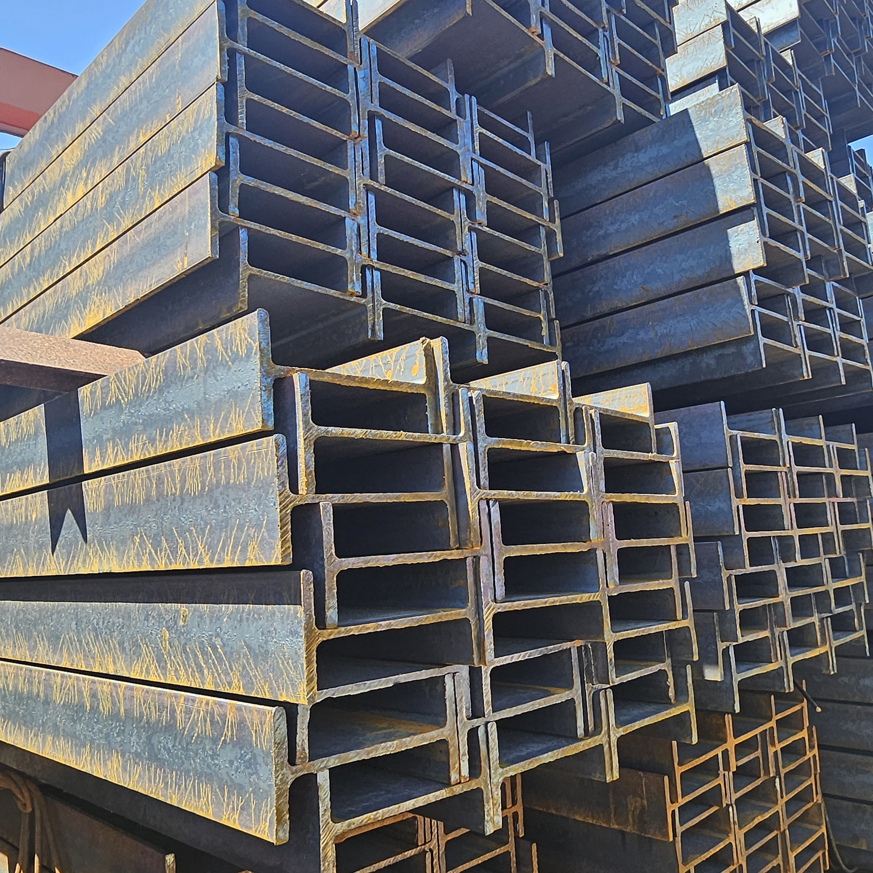 Customized Various Size H Section Steel Beam Steel Profile I Beam For Industrial Steel Structure Building