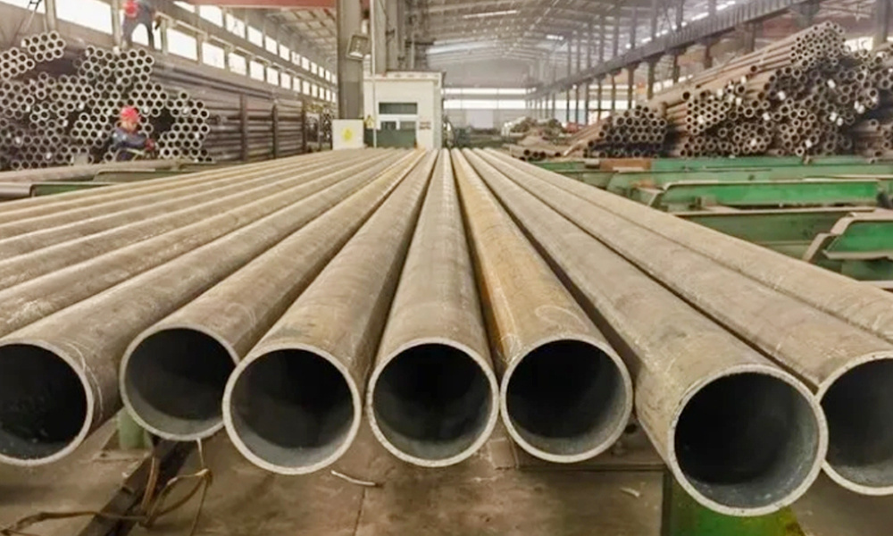 ASTM A53 A106 S235jr Q235 Gr. B Black API5l Gr. B Sch40s Grade B Seamless Carbon Steel Pipe for Fluid Petroleum Gas Water Steam