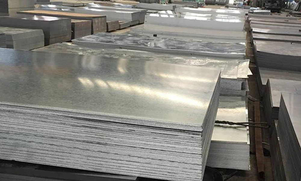 Customized Factory Direct Price 200 Series/300 Series/400 Series Checkered Zinc Coated Iron Galvanized Steel Plate Sheet