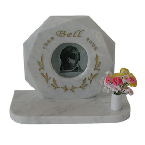 Outdoor Mini White Marble Stone Grave Monuments Dog Headstone Cat Memorial Tombstone With Picture For Pets