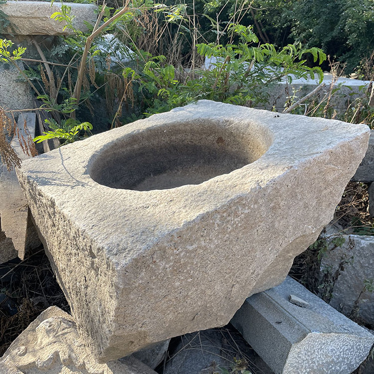 Japanese Garden Decorative Natural Granite Old Stones Statues Pot Planter Hand Chiseled Trough For Sale