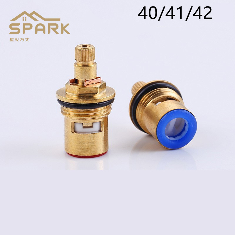 Copper valve core Faucet repair parts Water diverter valve ceramic cartridge Hot and cold water quick opening valve core