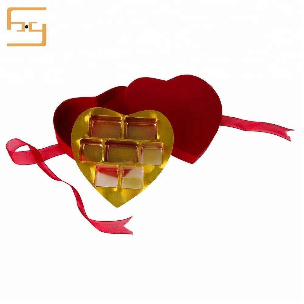 Wholesale Heart Shape Plastic Gift Chocolate Christmas Box Blister Packaging Box With Plastic Tray Small Chocolate Gift Box