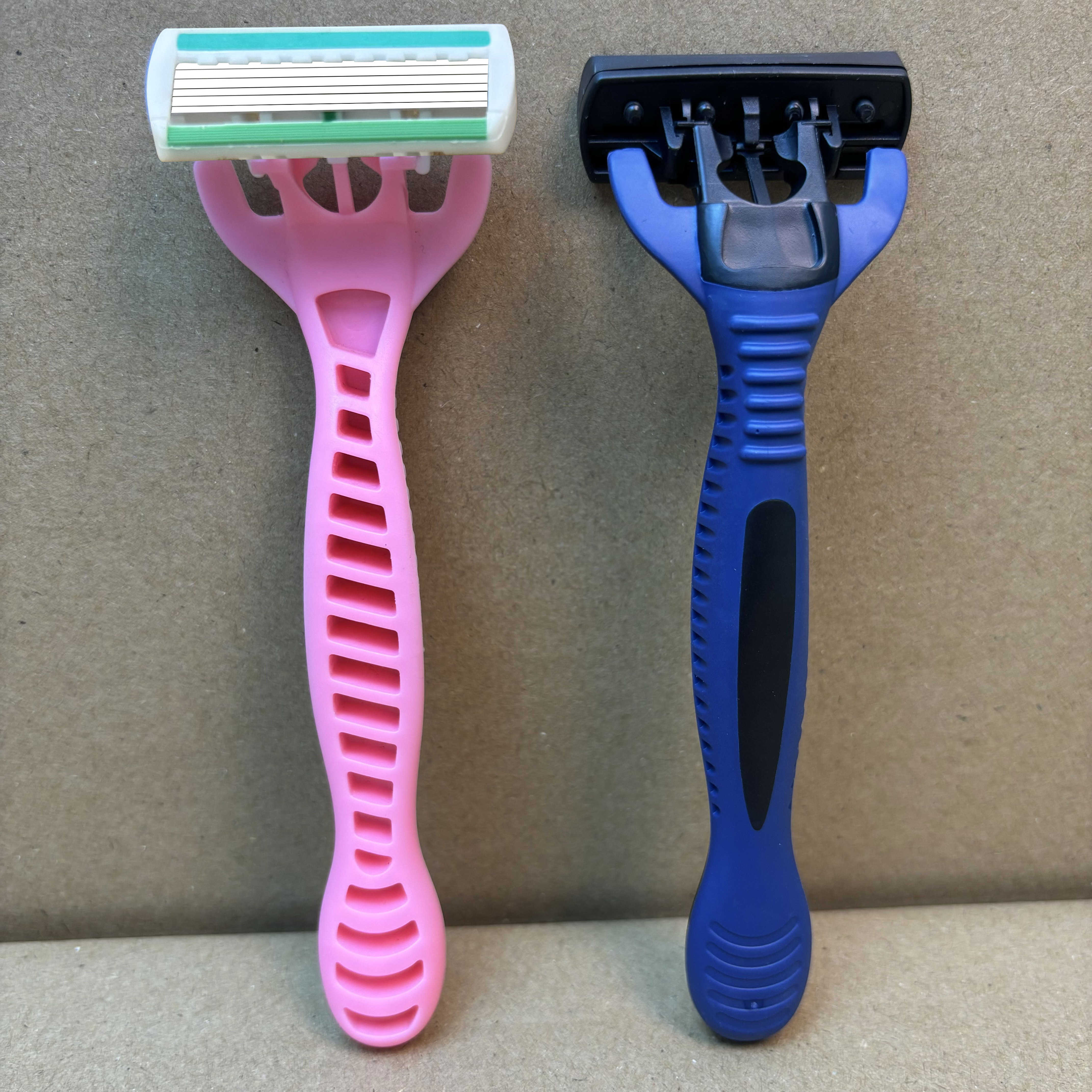 Good advanced design and excellent quality razor 3-6 blade disposable shaver razor