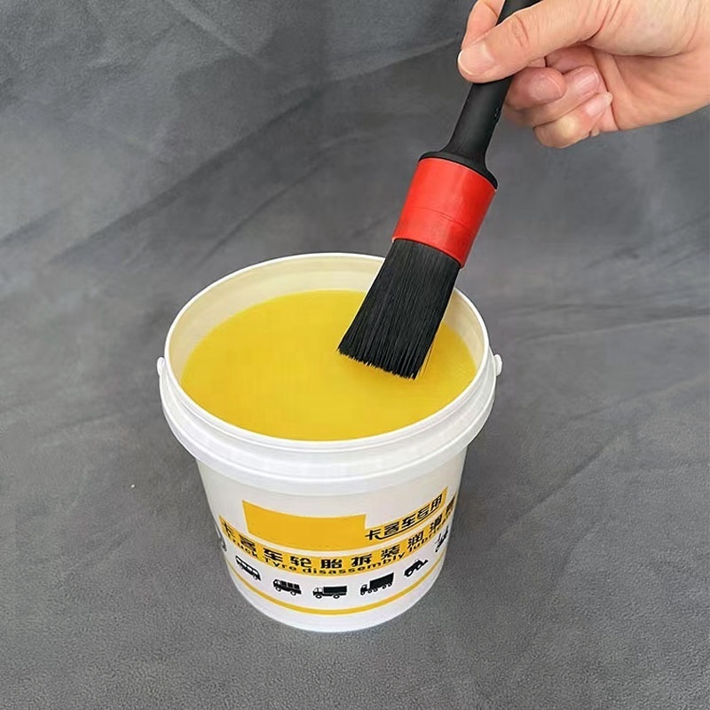 High temperature resistance Environmental Car Tire Mounting Paste yellow Color Lubricant Tire Paste