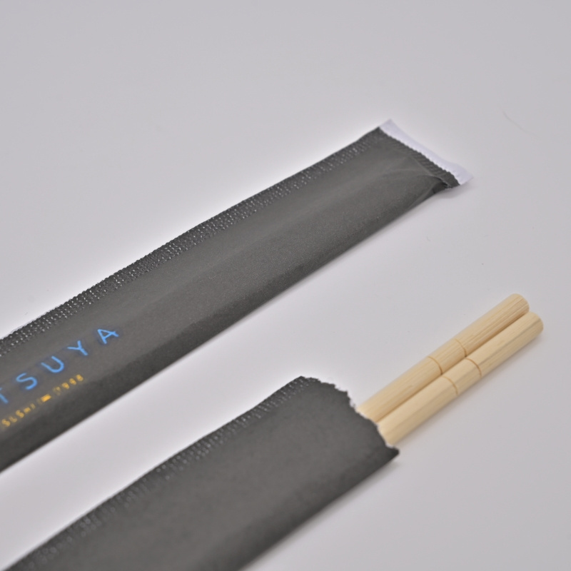 Disposable smooth premium chopsticks custom logo printed bamboo chopsticks with paper packaging