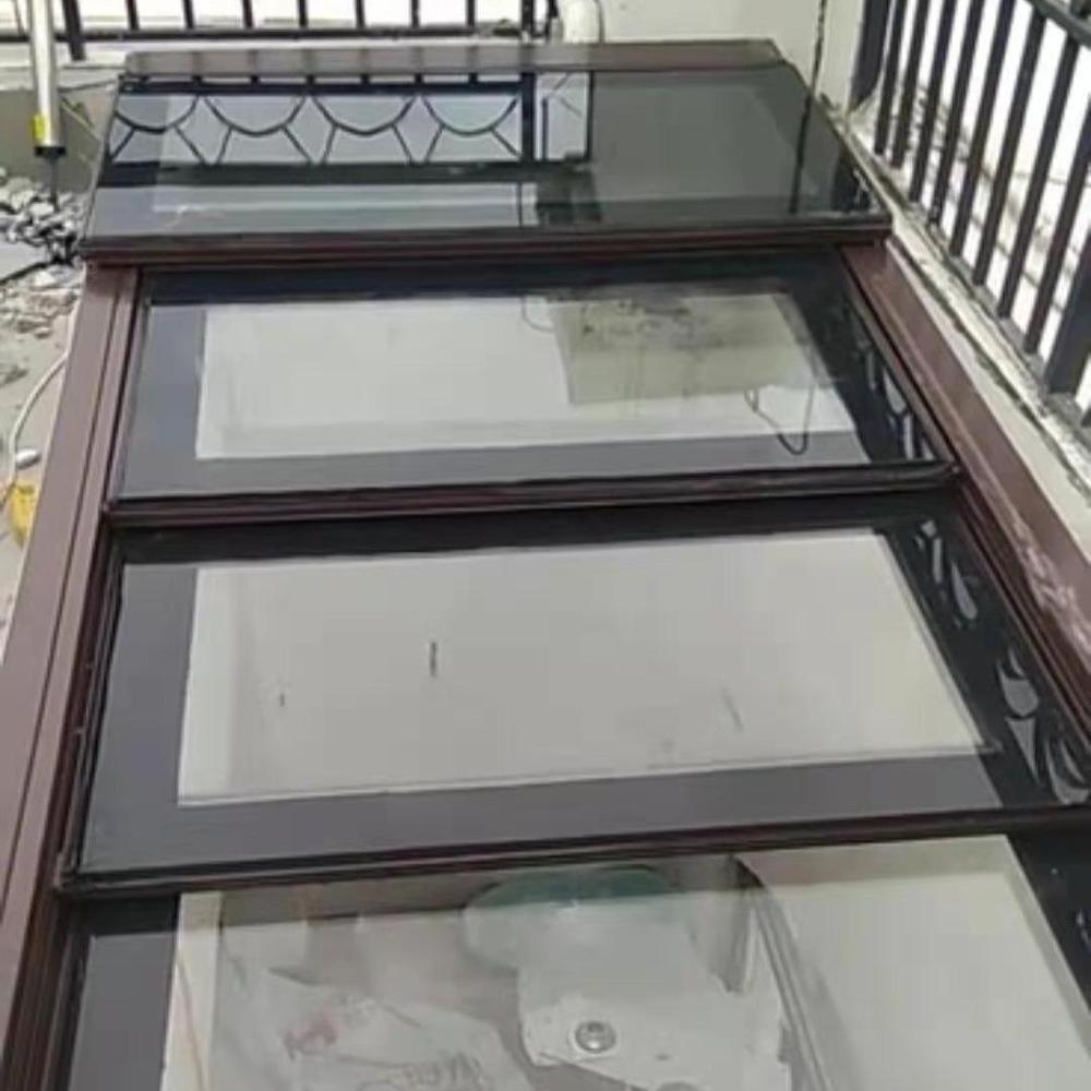 OEM Aluminum Sliding Retractable Design Glass Pergola Patio Electric Roof System