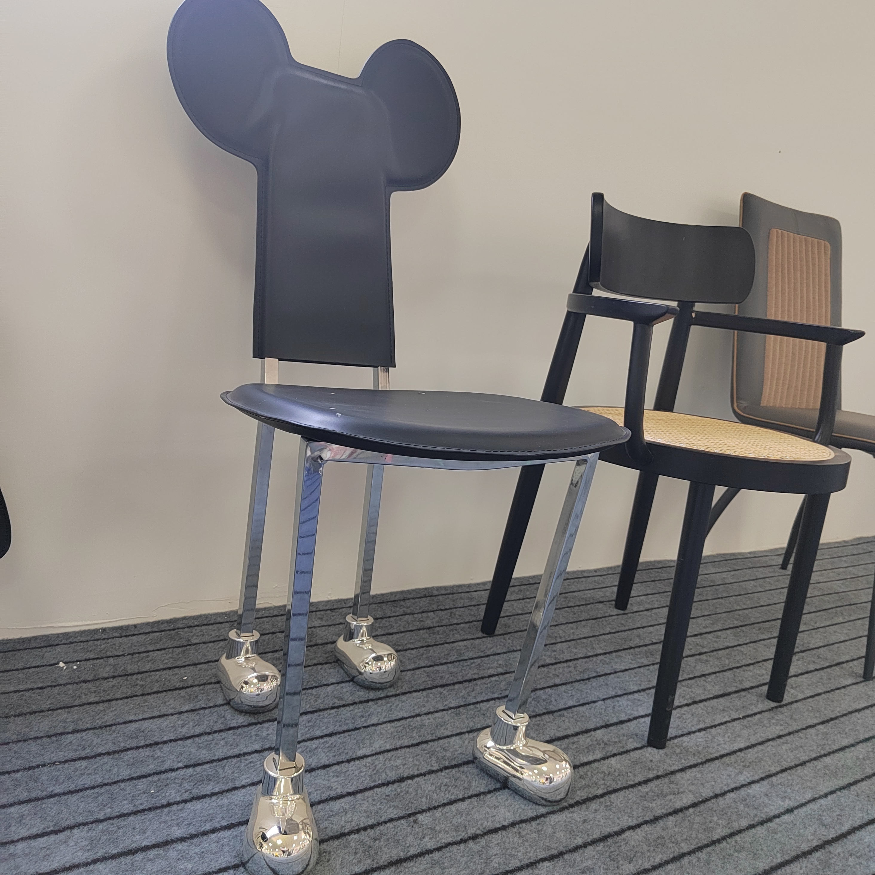 Modern Cute Mickey Leather Chair for Dining or Living Room Home Furniture