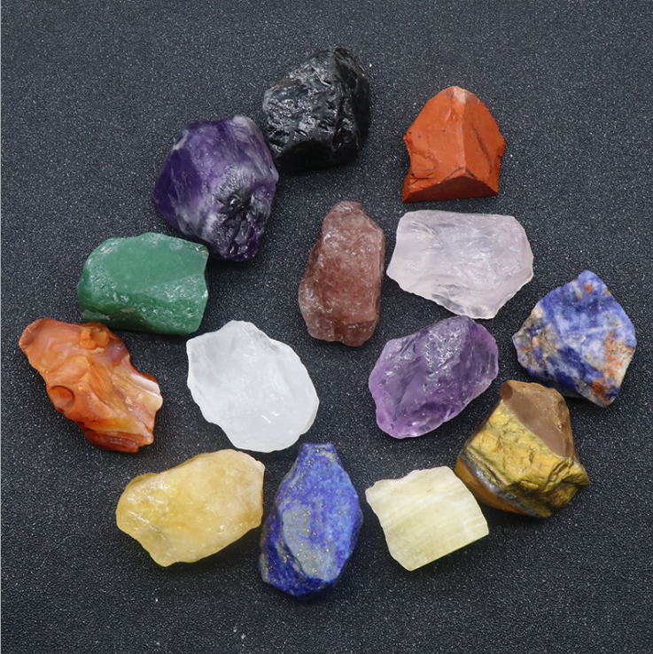 Semi-precious stone crafts raw rough Healing Stones Wholesale Bulk Natural Crystal FengShui Love Crystal Image Polished