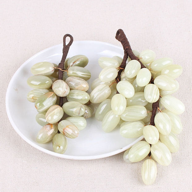 Wholesale Modern Natural Green Heart Leaf Afghan Jade Grape Leaves Grapes Home Decoration