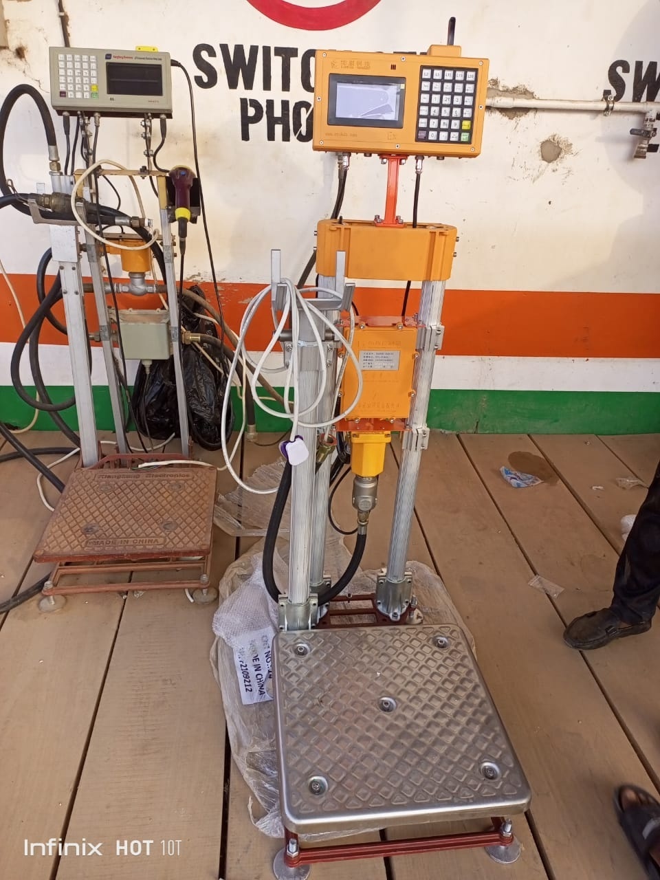 Mobile LPG Filling Station tank tons skid station  Filling Plant LPG tank with two filling scall