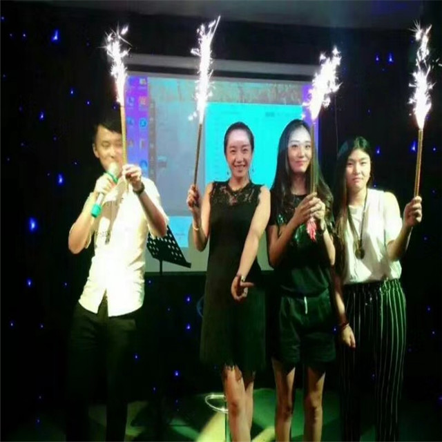 Hot Indoor Safety Cold Flame Best Birthday Party Cake Sparkler Candle Sparkling Candle