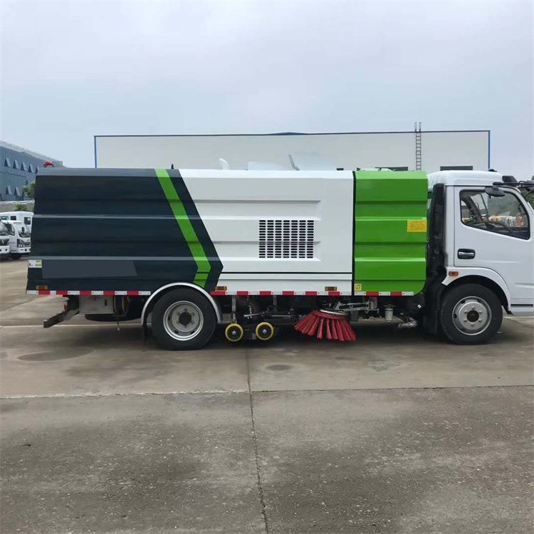 Large scale road cleaning vehicles are widely used in urban streets, national highways, and highways