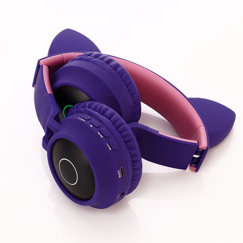 Luminous Cat Ears Over-the-Ear Wireless Headphones Over-the-Ear Bass Gaming Wireless Headphones