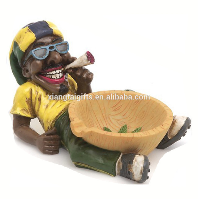 Hot Sale Jamaican Man Holding Resin Ashtray For Sale